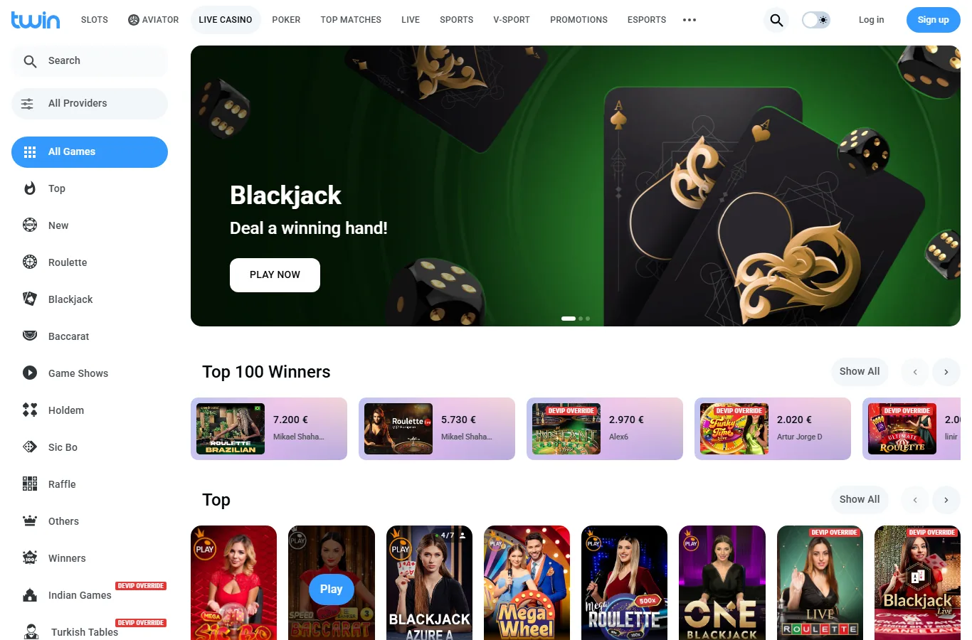 Lobbyn för Twin live casino med blackjackbord